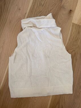 Babaton Cashmere Sweater Turtleneck